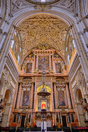 Capilla Mayor is a Gothic Christian church built in the center of the mosque in the 16th century by Charles V.