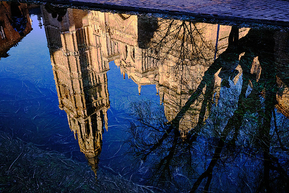 It was begun in 1226 by Ferdinand III, and the last Gothic contributions were made in the 15th century.