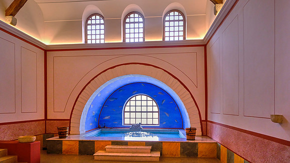The Roman city had the obligatory large public baths for use by the rich and famous.