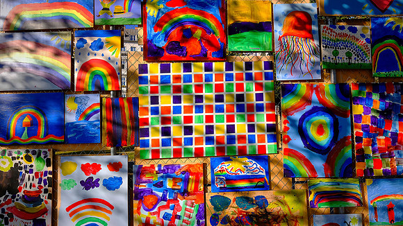 Elementary school assignment: draw a rainbow. Belvedere Palace, Vienna