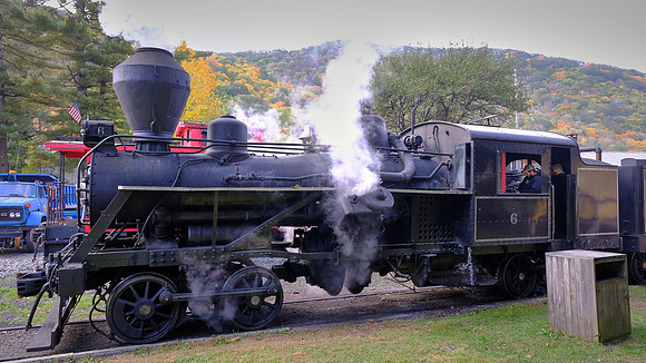 The Heisler locomotive was the last variant of the three major types of geared steam locomotives.
