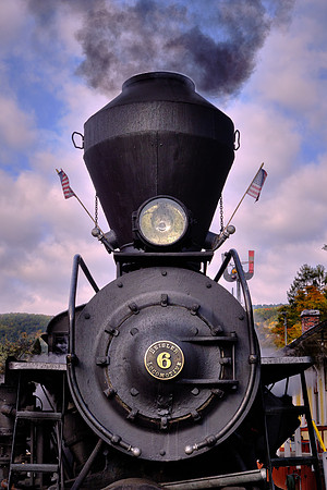 The Heisler locomotive's gearing was inside the frame and thus protected, unlike that of a Shay locomotive.