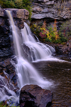 In 1853, travel-writer Philip Pendleton Kennedy described the Blackwater Canyon for a popular readership.