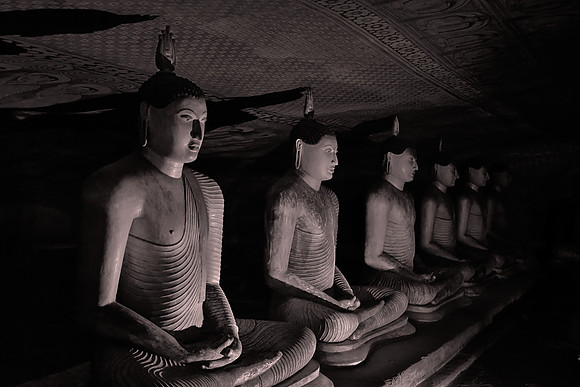 Dambulla Cave Temple (also known as the Golden Temple of Dambulla) is located in the central part of Sri Lanka.