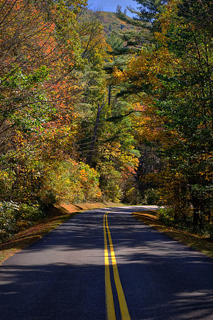 On the road south to Blowing Rock, Blue Ridge Parkway, NC