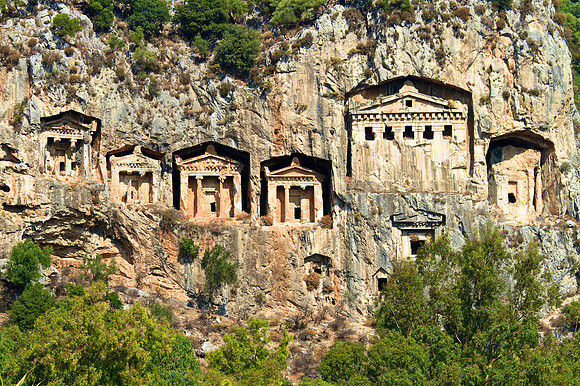 Caunus burial ruins