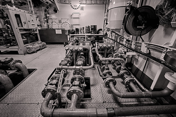 The ship has a length of 407 ft, a beam of 69 feet, and gross tonnage of 12,786 gt.