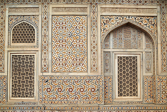 Tomb of I’timād-ud-Daulah mausoleum built in 1628, Agra, India