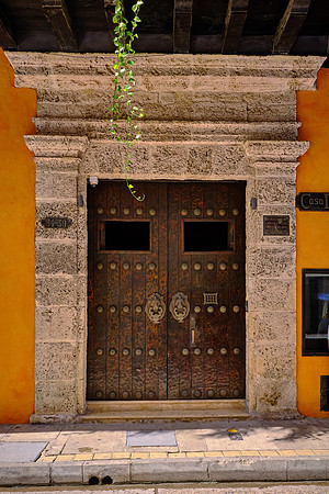 For more than 275 years, Cartagena was under Spanish rule.