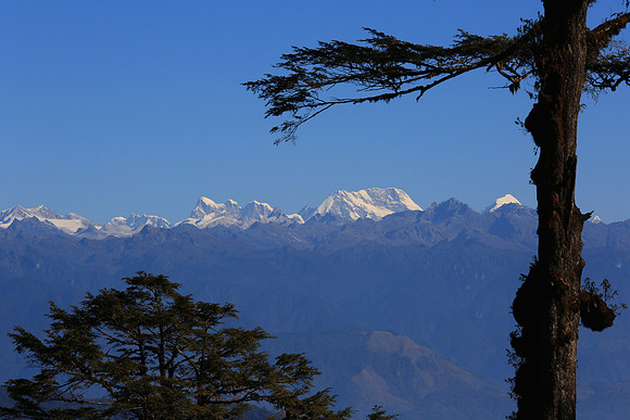 Bhutanese Himalayan Mountain Range, Dochula Pass, Bhutan
