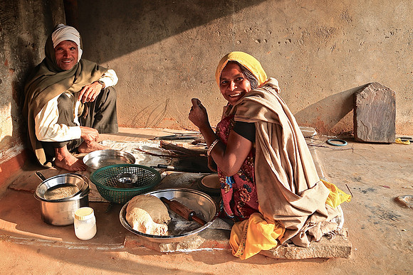 On the road to Agra, India