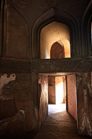 Agra Fort built 11th century