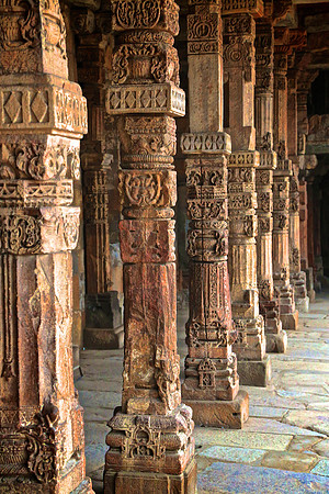 Qutab Minar Monument, built in 1193, Delhi